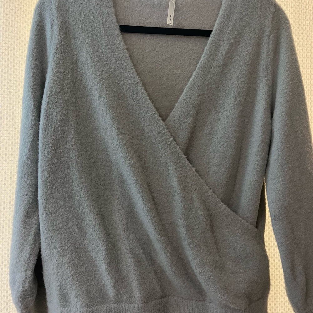 Soma Soft Gray V-Neck Sweater